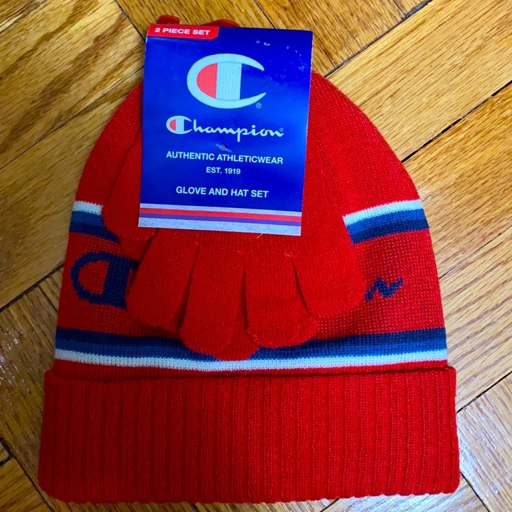 NWT champion hat & gloves set 
one size fits all